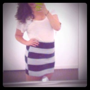 💥SOLD💥 Gap Fitted Knit Skirt